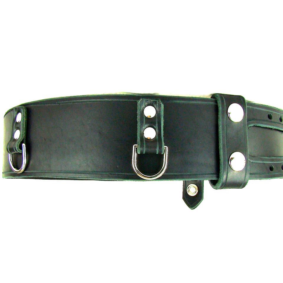 Kilt Belt D Ring Add on Storage Side View